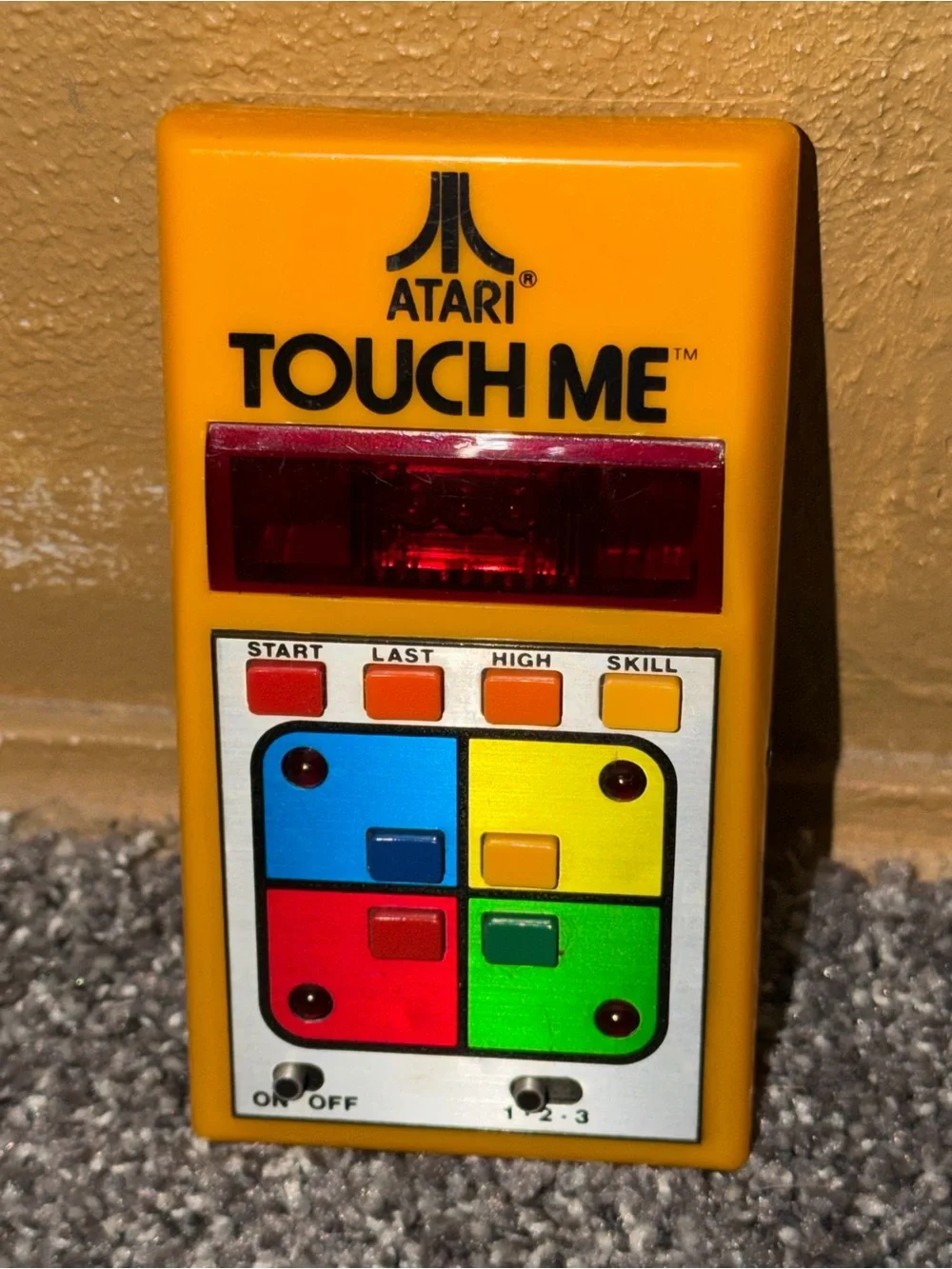 Atari Touch Me Handheld Electronic Video Game Toy Vintage Classic Tested Works G